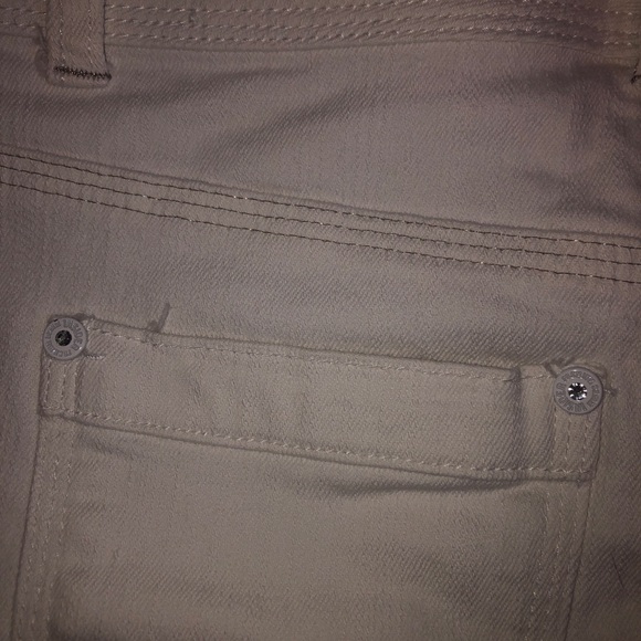 Like New White Denim Mini Skirt (Size 1) with Sparkle Details - Picture 5 of 13